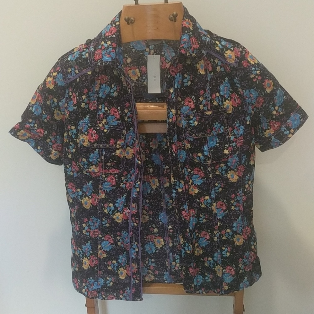 2/$35.00 ANGEL KISS WOMEN JUNIOR SHIRT SZ M COTTON